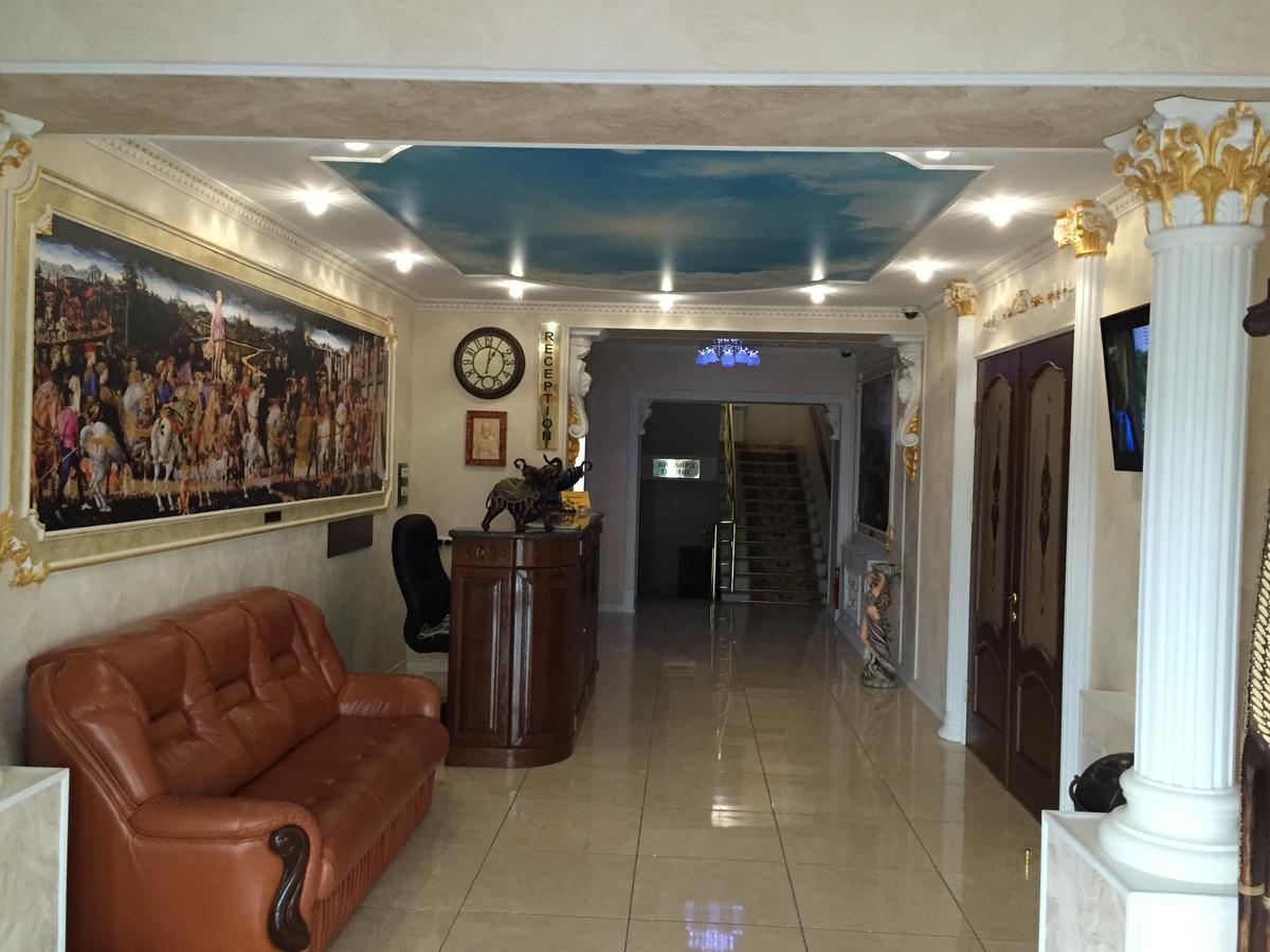 Hotel Oktan Kryve Ozero Exterior foto
